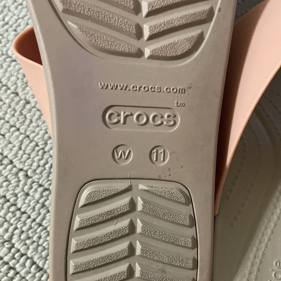 CROC SANDALS - Picture 3 of 3